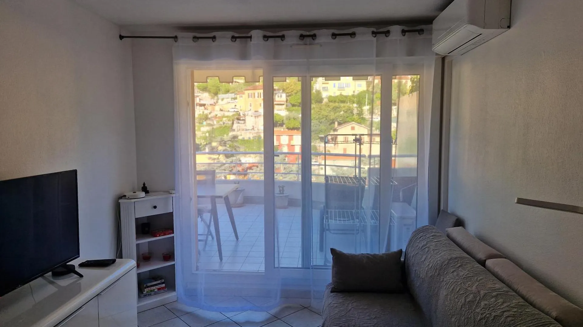 Vacances A Menton France